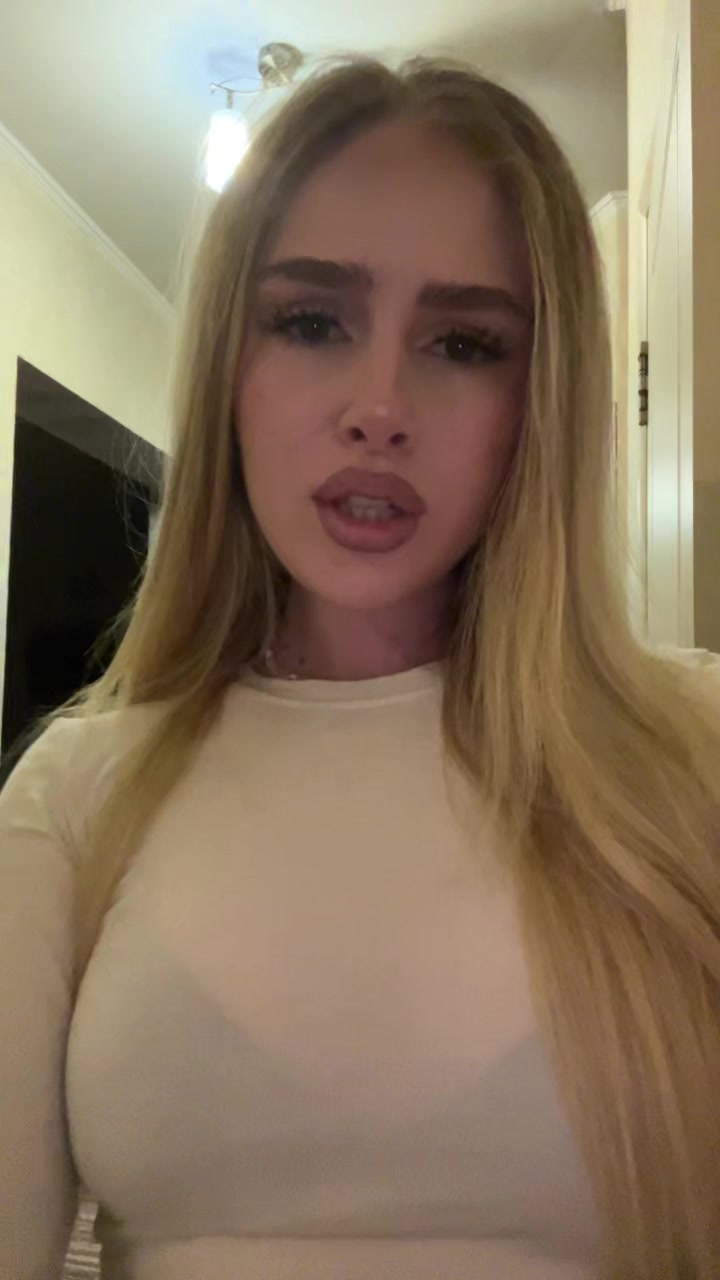 @Ариша Муравьёва