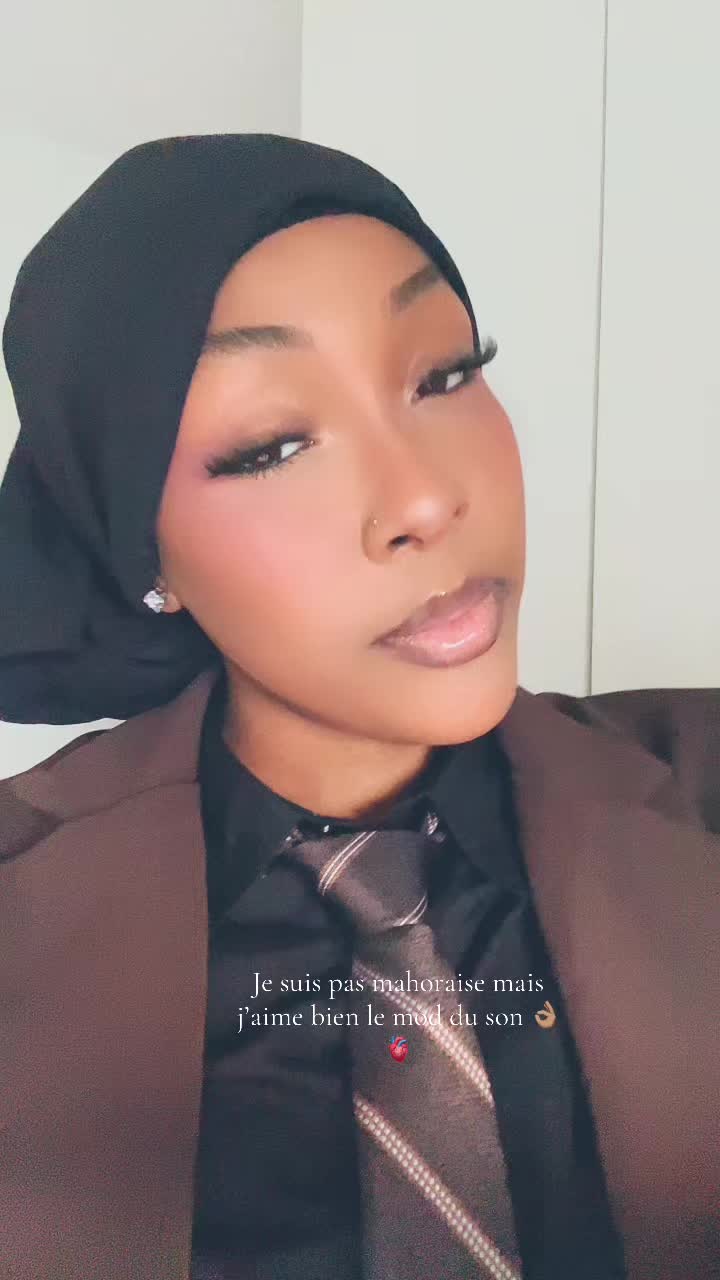 @Razliiine