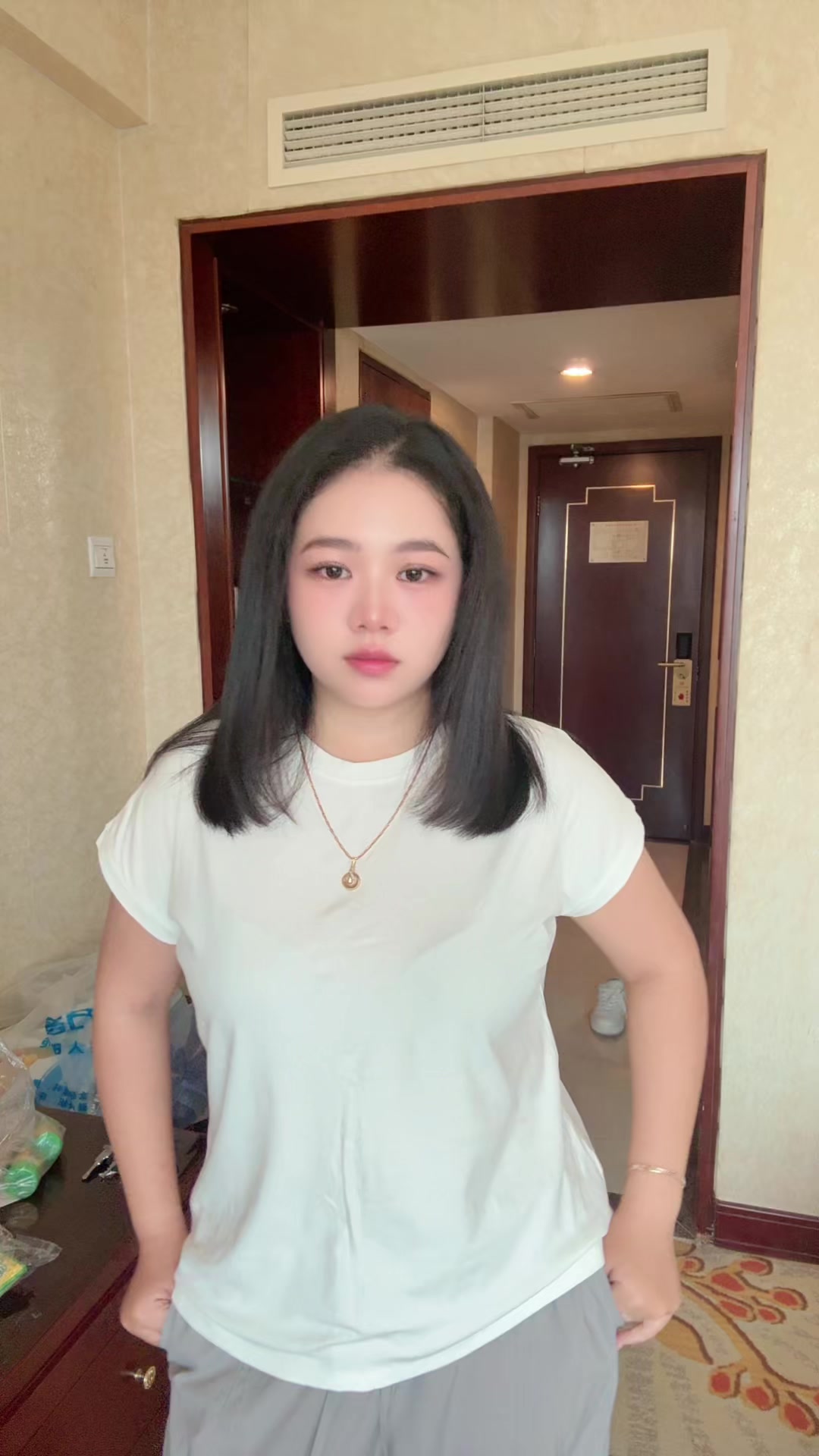@リー