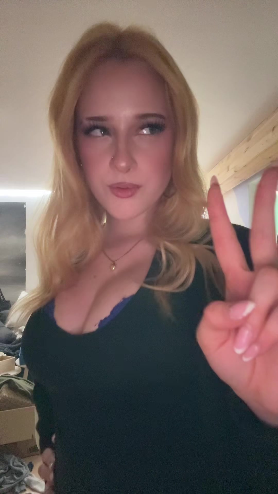 @Emily🪽