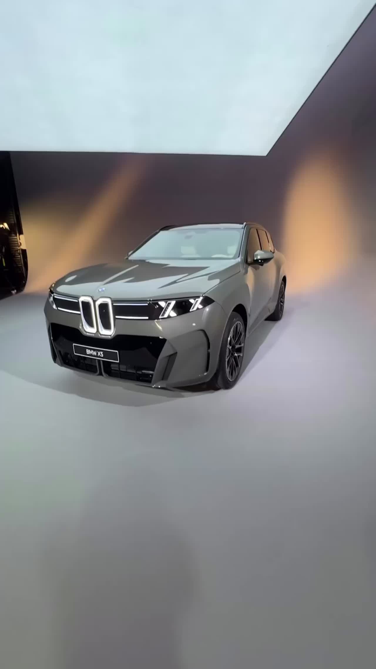 @motortrend