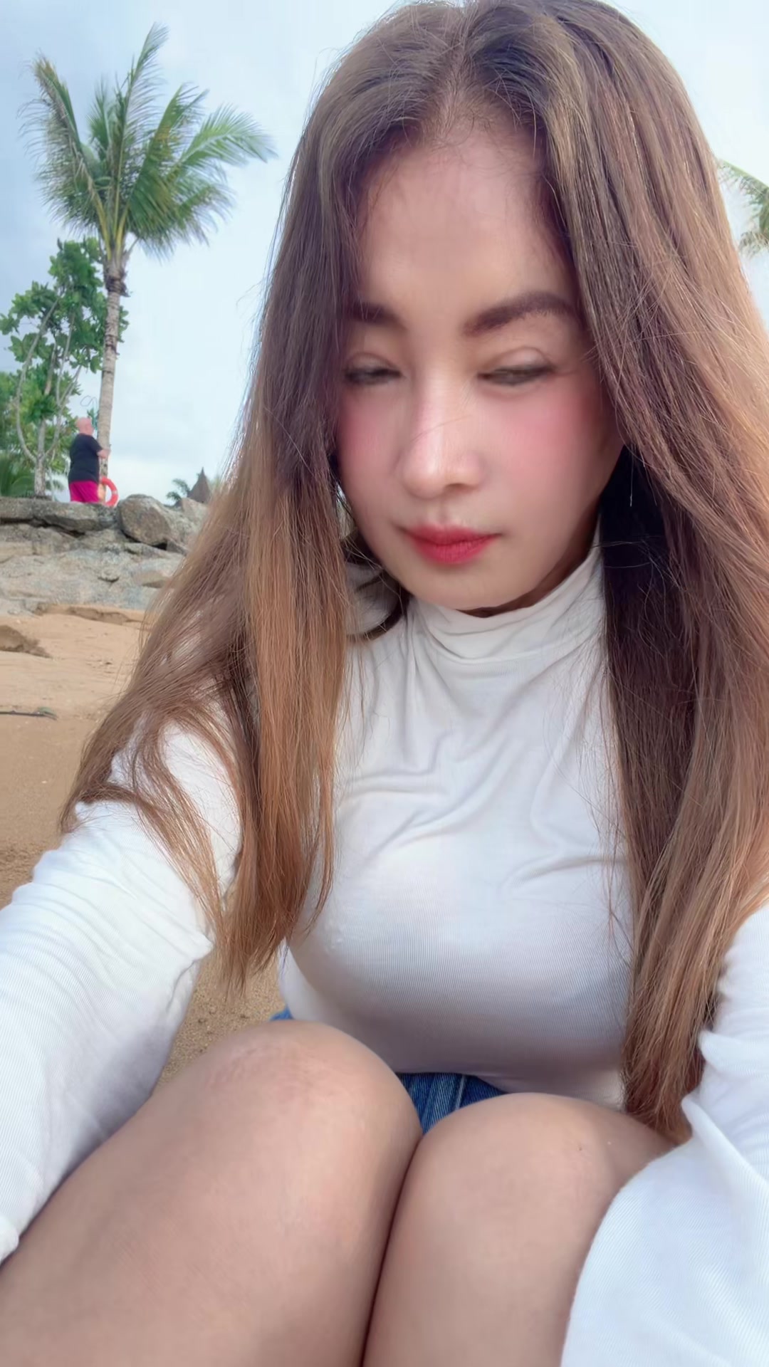 @Natalie🇹🇭🇬🇧