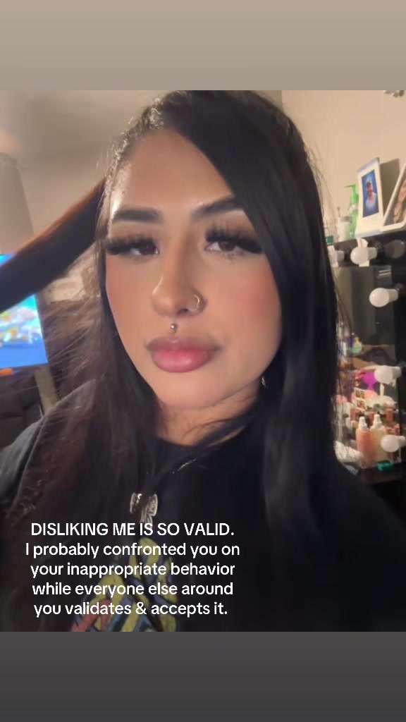 @Haley Monique🍒