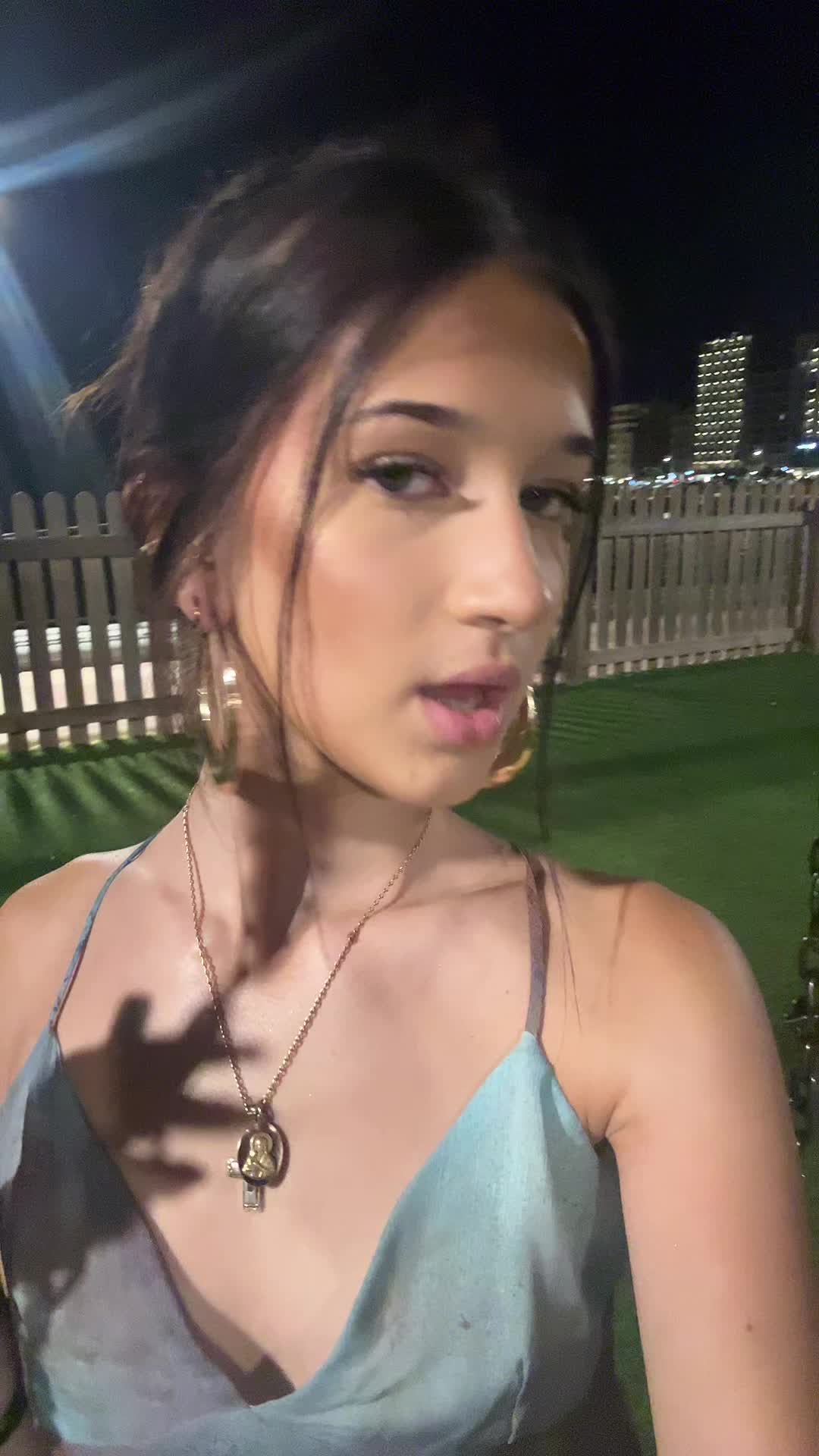 @ε λ ε ν α