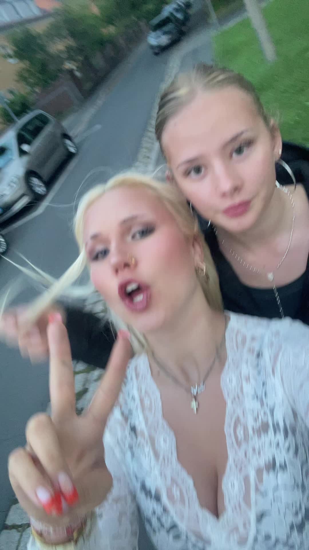 @🦄 Charlotte & Nele 🦄
