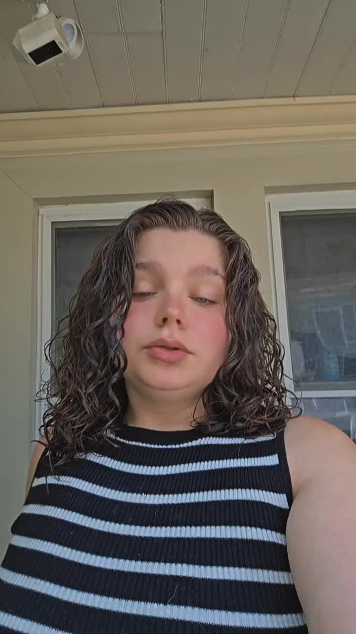 @JustaContentHouse