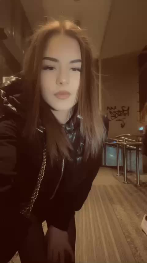 @ROKSANA🌸