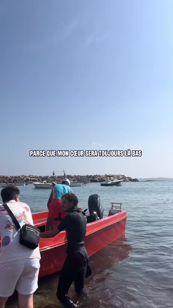 @Mouna 🌬️🍉