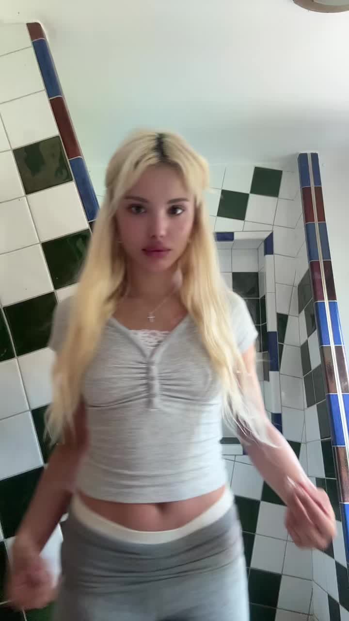 @krankebarbie