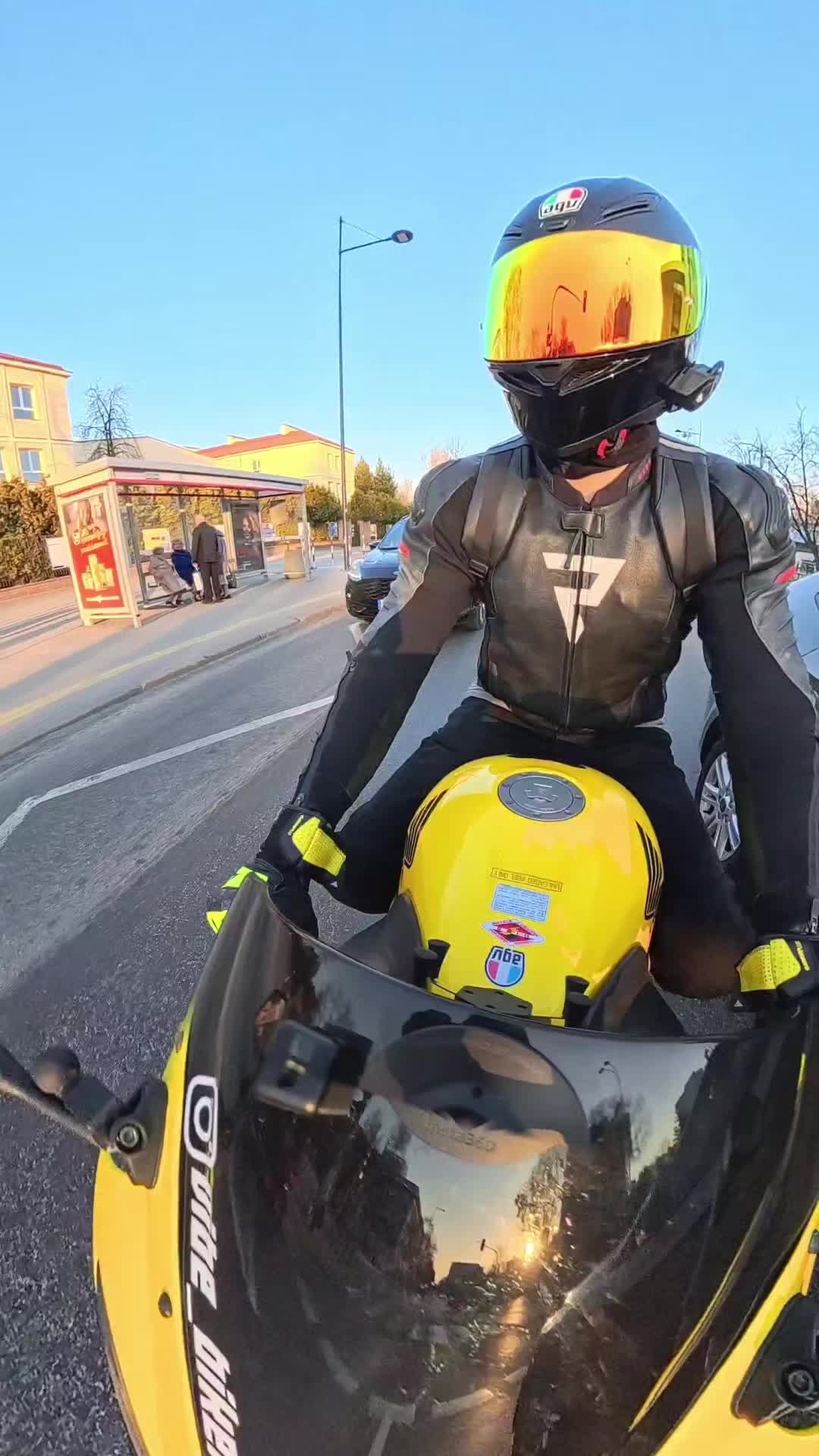 @vibe_biker