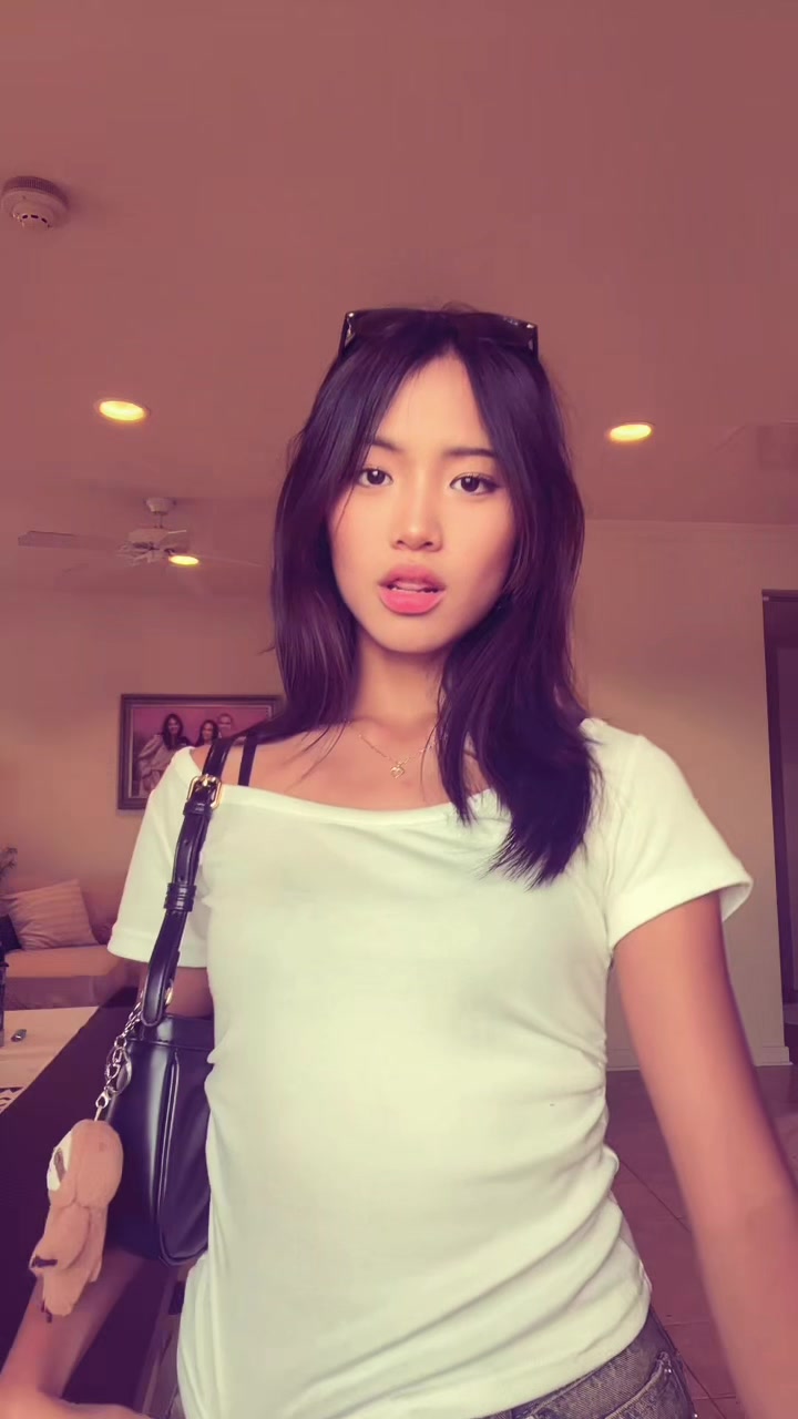 @Dhenny ྀི