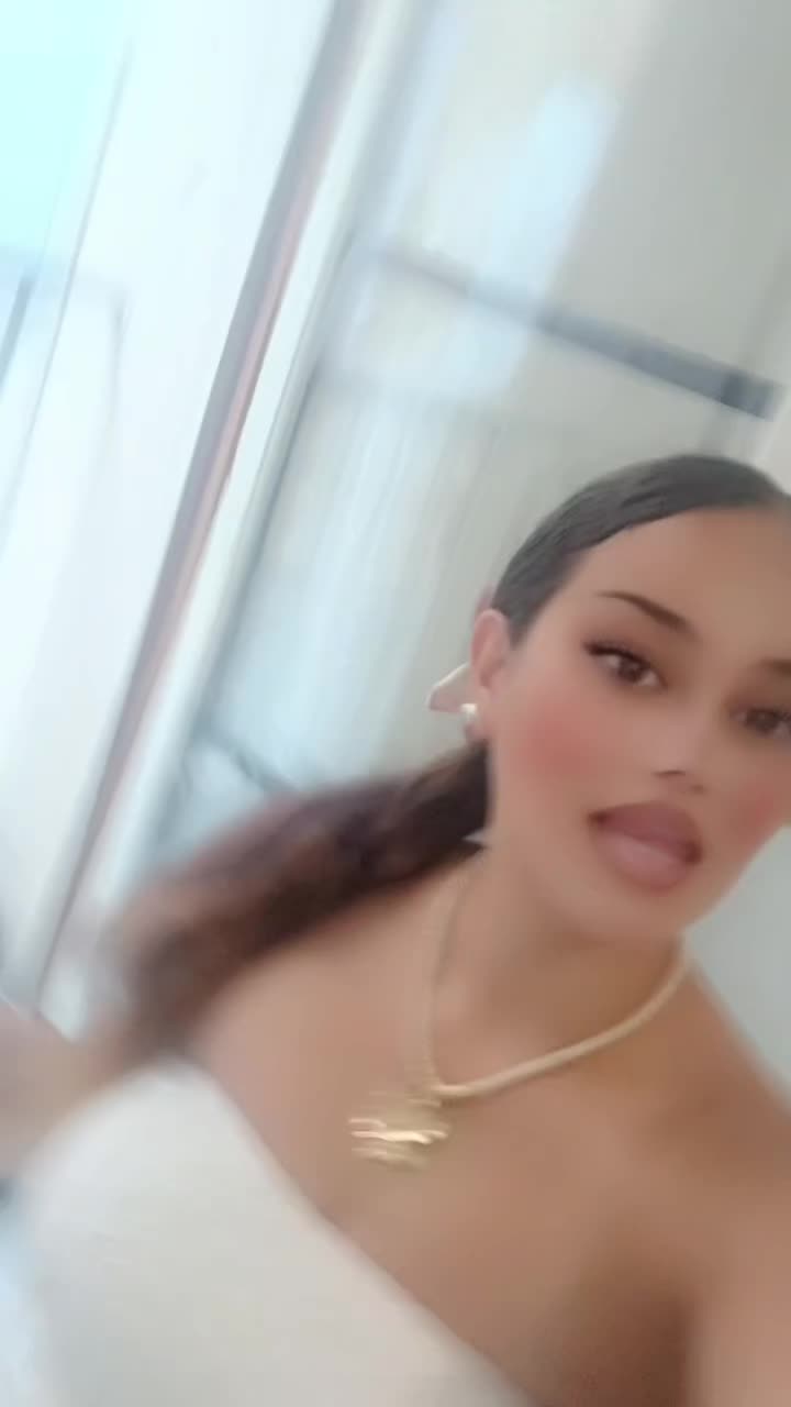 @lovalova66000