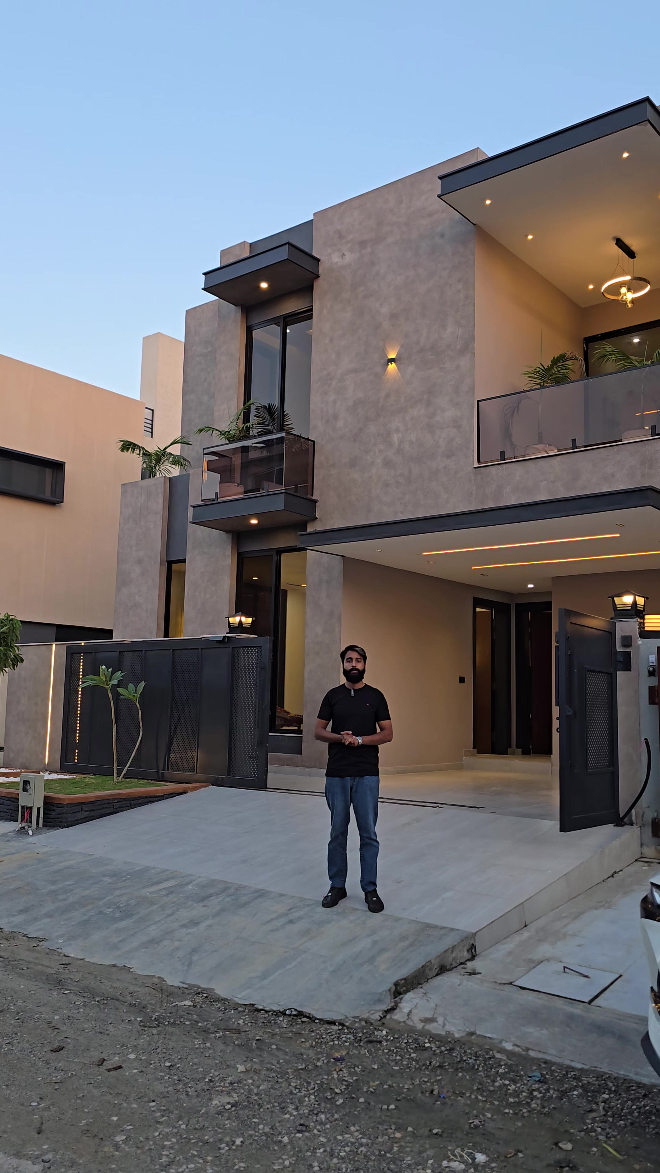 @PROPERTY LORDS
