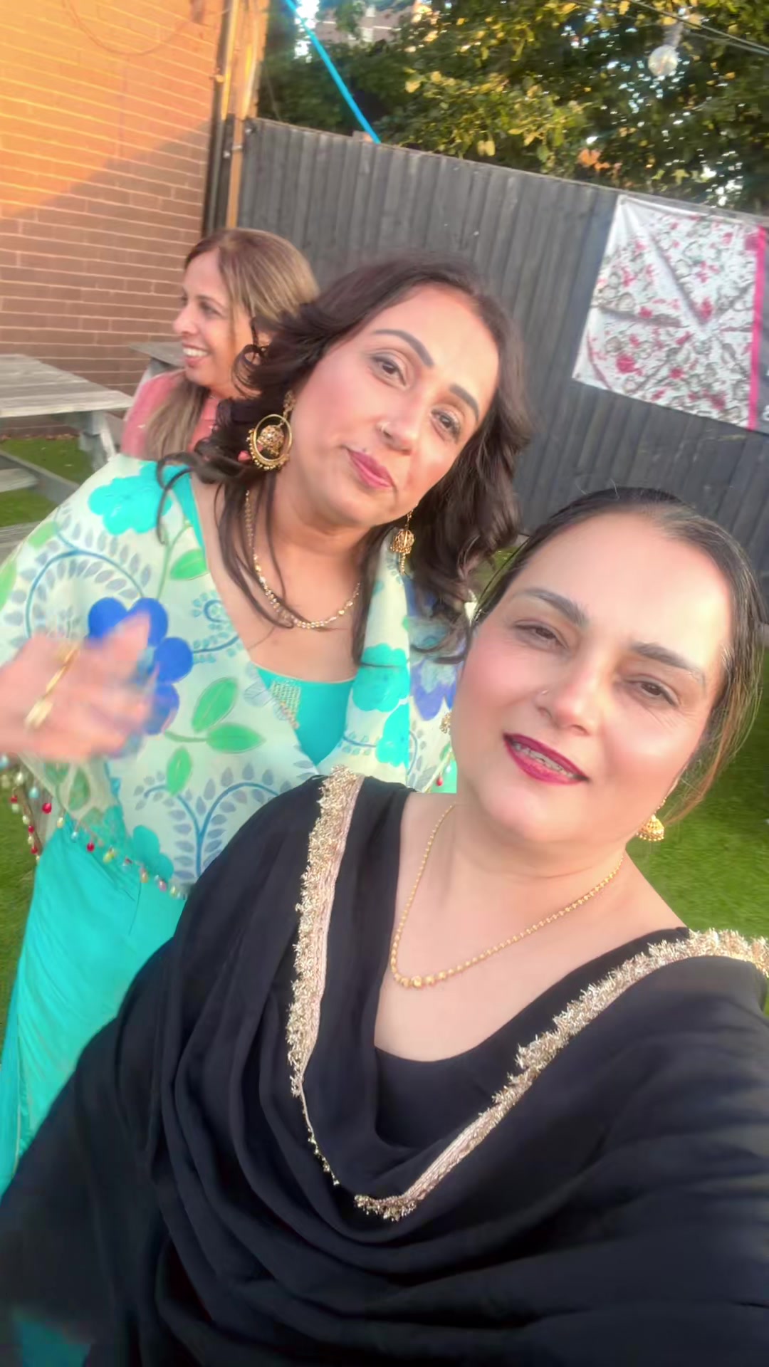 @NindyKaur