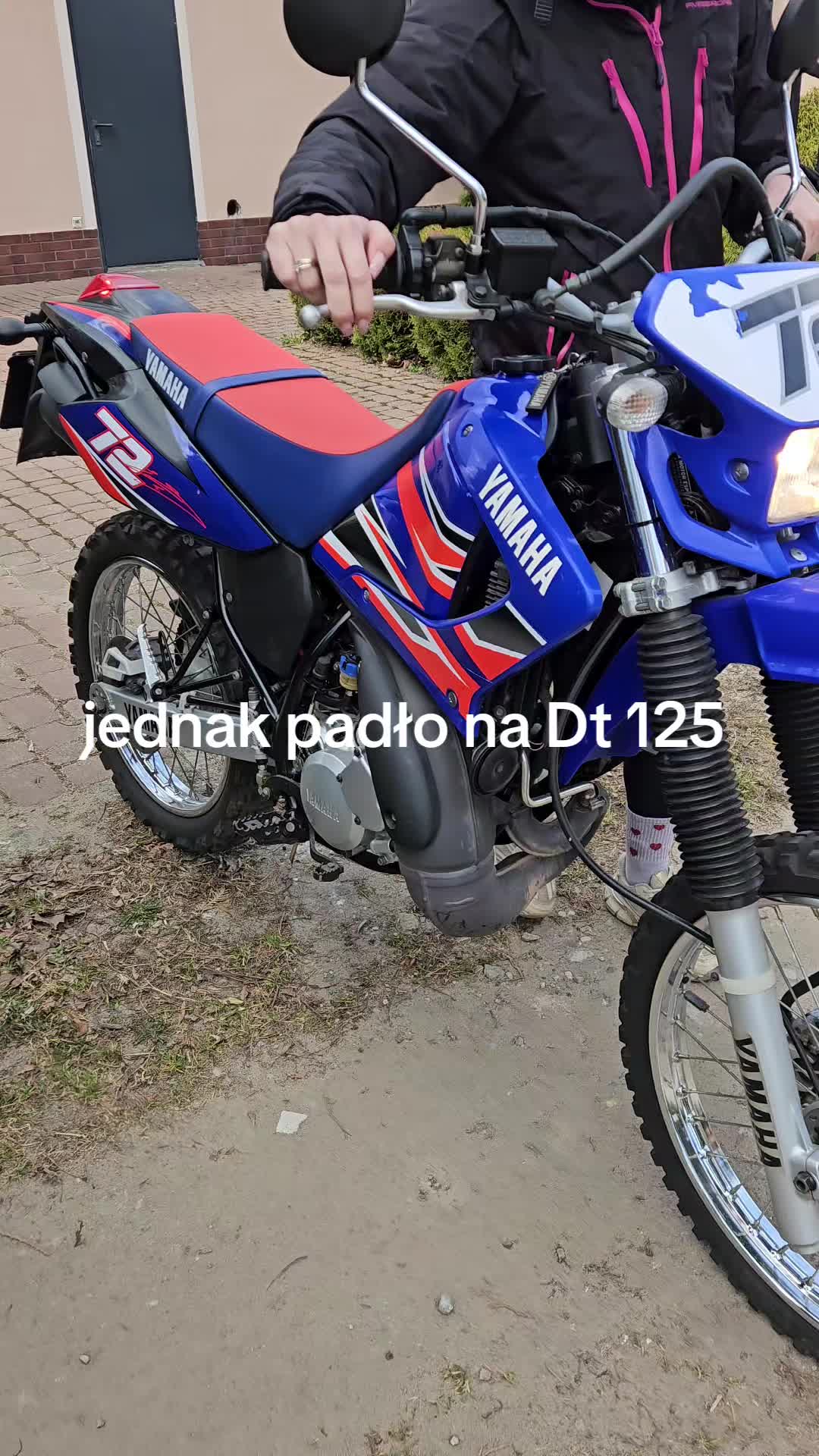 @Czarli_31