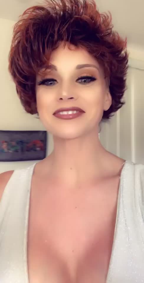 @TishaRockefeller