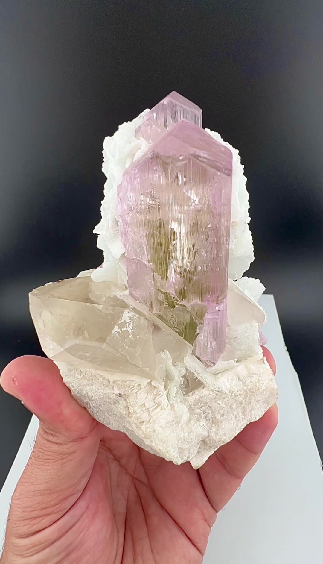 @Minerals Paradise