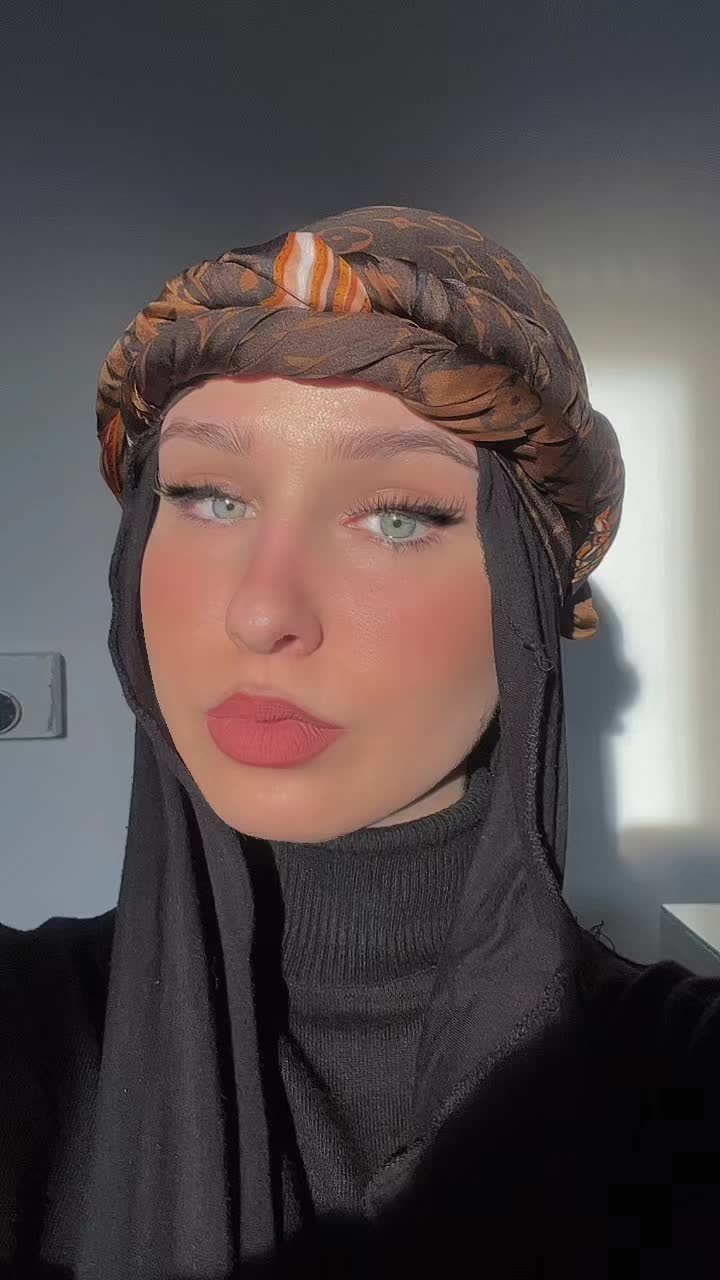 @Cyrinee🇹🇳