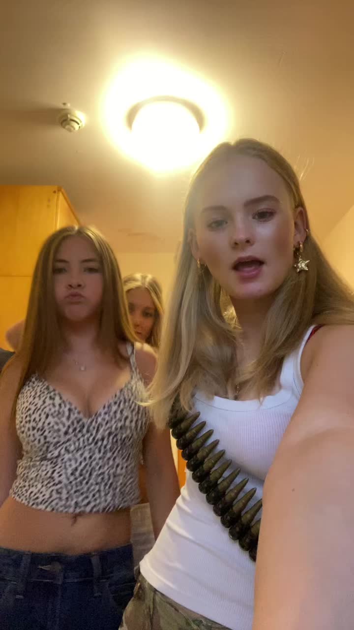 @Lily