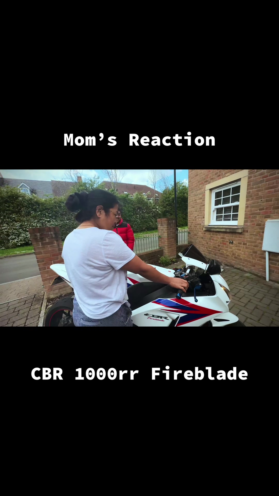 @Dipesh Vlogs