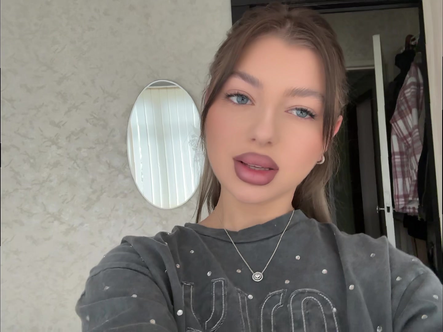 @_iulichka_20_