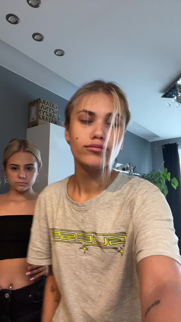 @Laviebelly