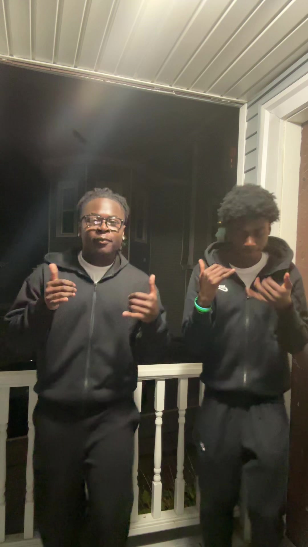 @thurl