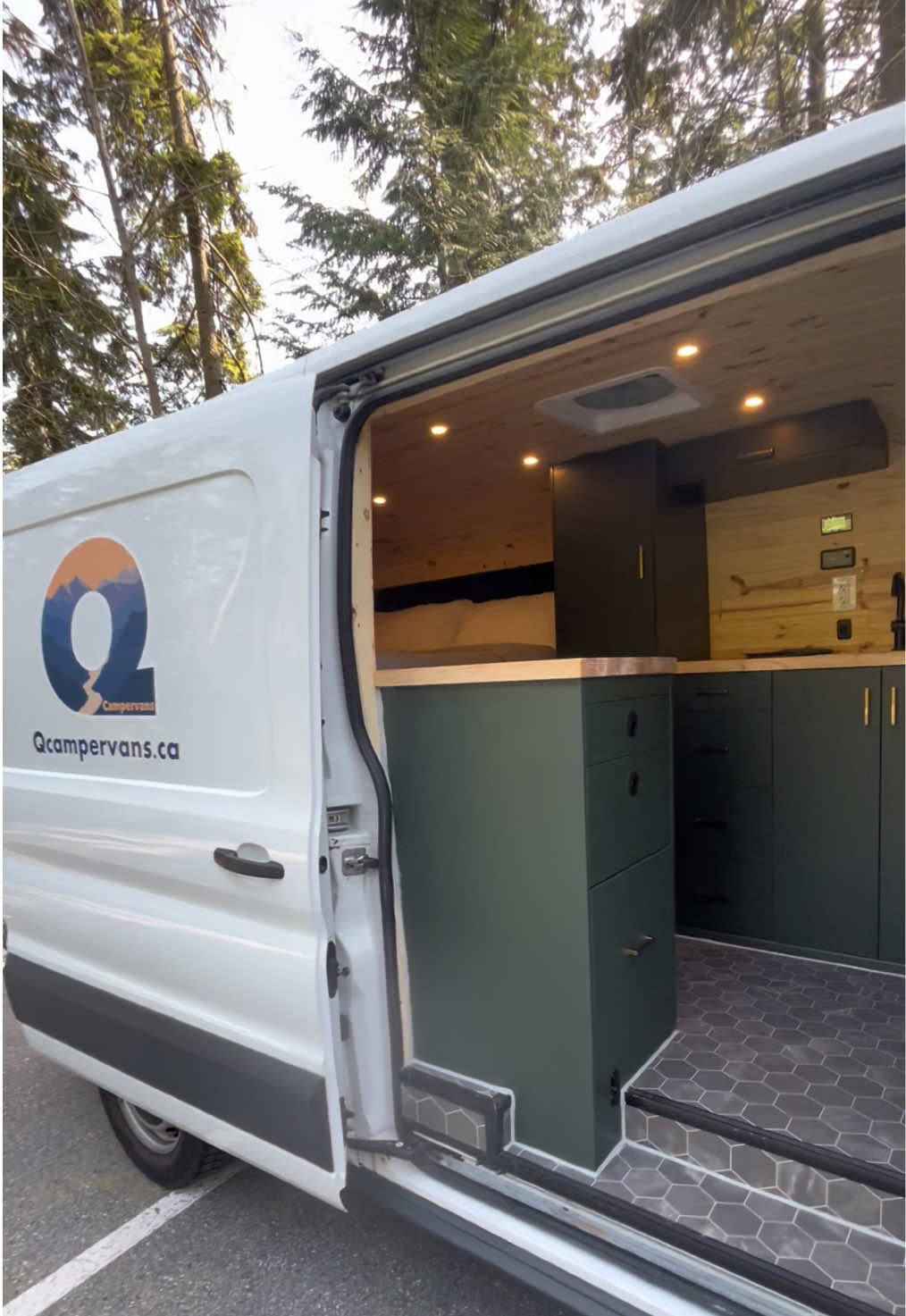@Q Campervans