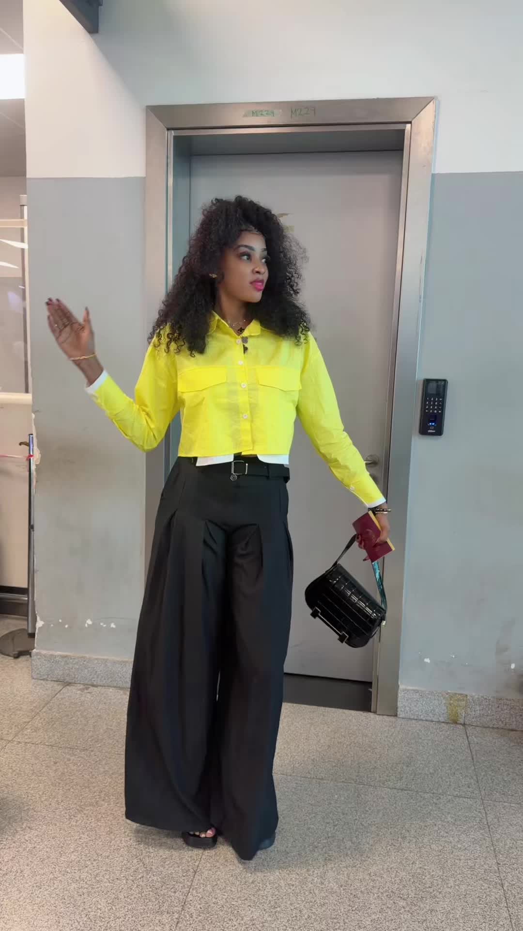 @Helenitalarein🇸🇳🇲🇱🇨🇩🇬🇲