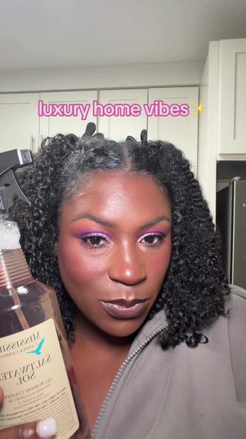 @Ebony✨Natural Hair & Fashion