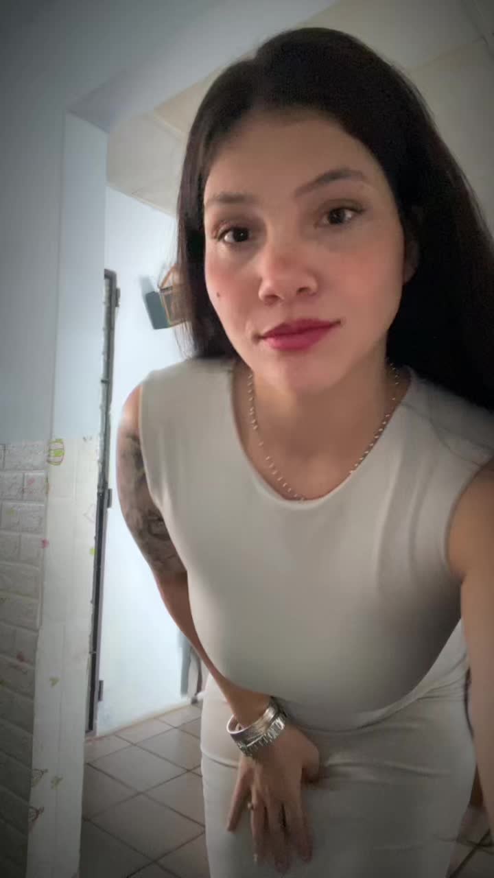 @Correa correa🍓💙❣️✨