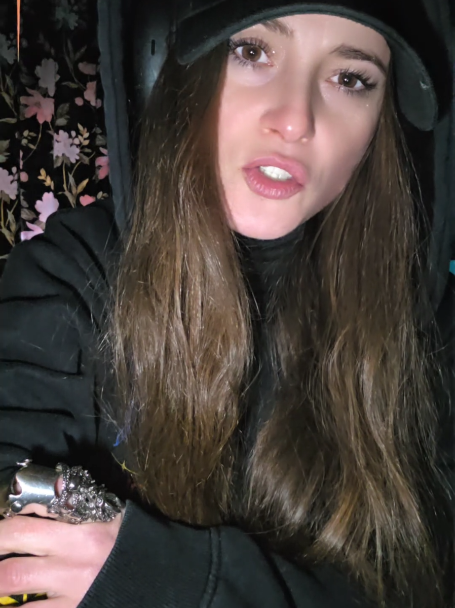 @Vivi