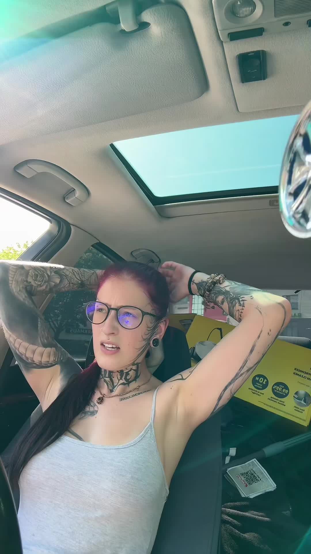 @Belinda⚛︎