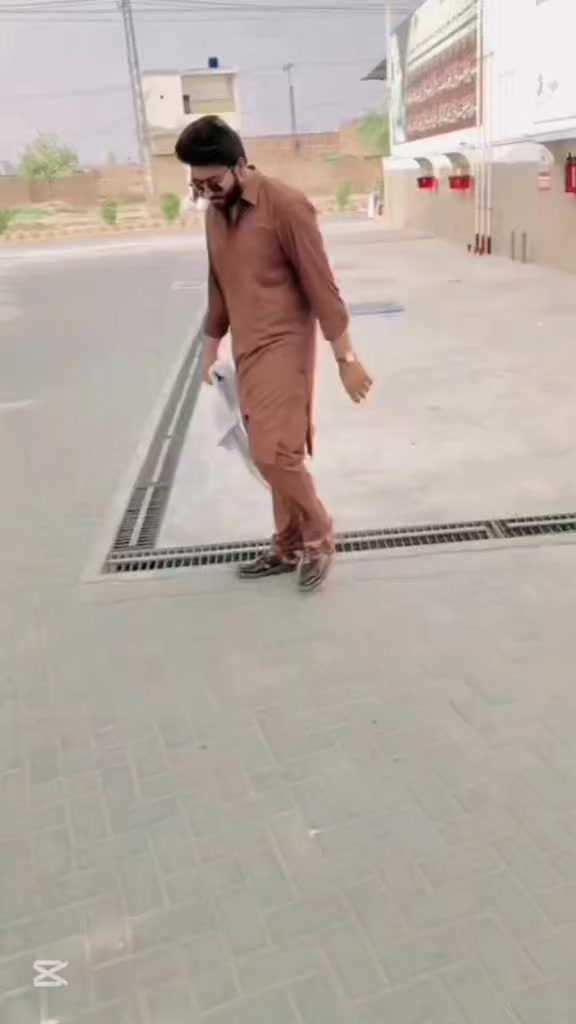 @مطاہر انصاری