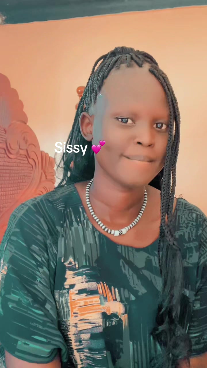 @Ayena Monique 🦋🇸🇸🥂🇺🇬🦋