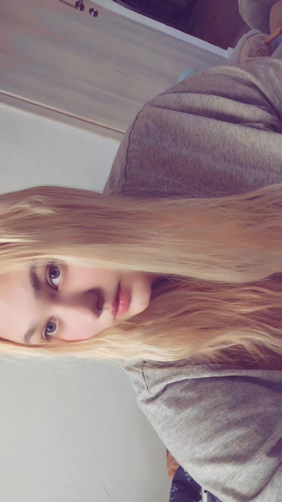 @devil_girl567😈