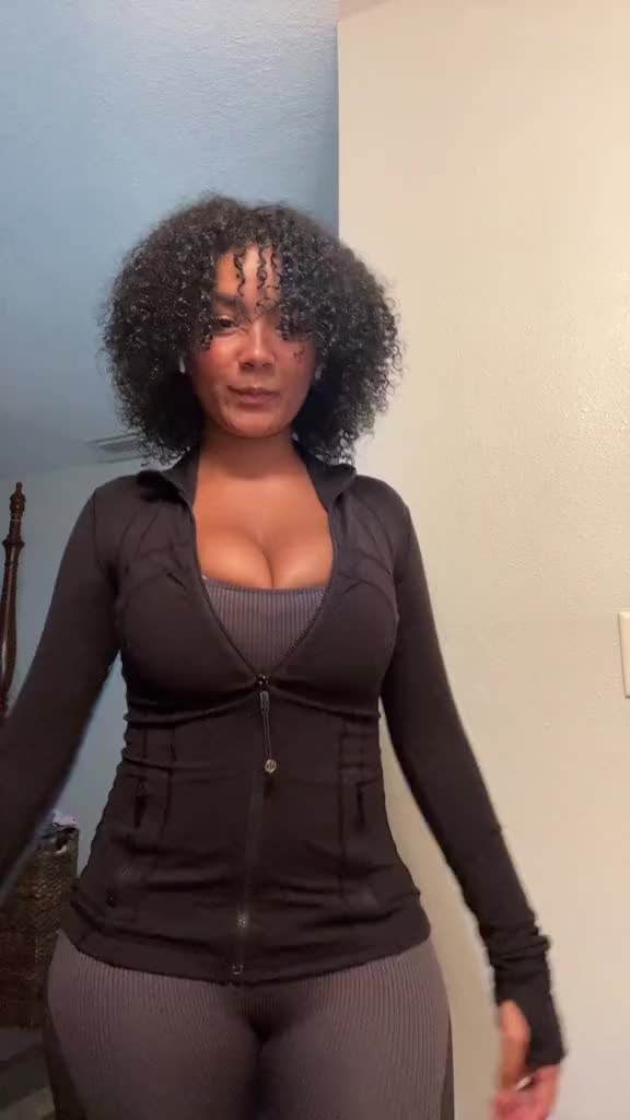 @dahellokittymama