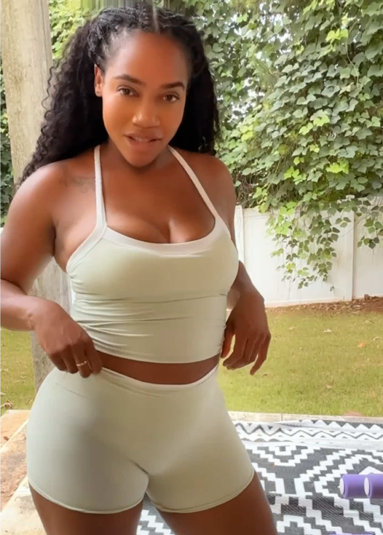 @Lynnluxury | Tall & Curvy
