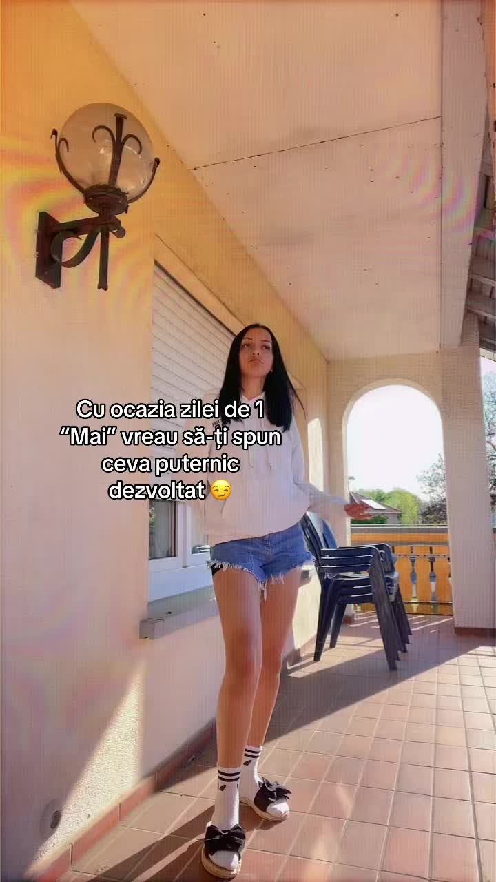 @Emma03