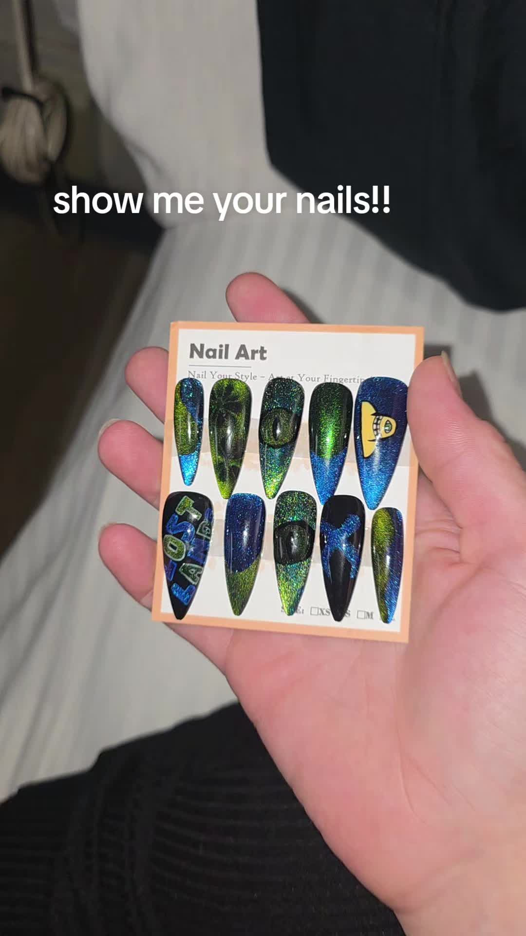 @julia