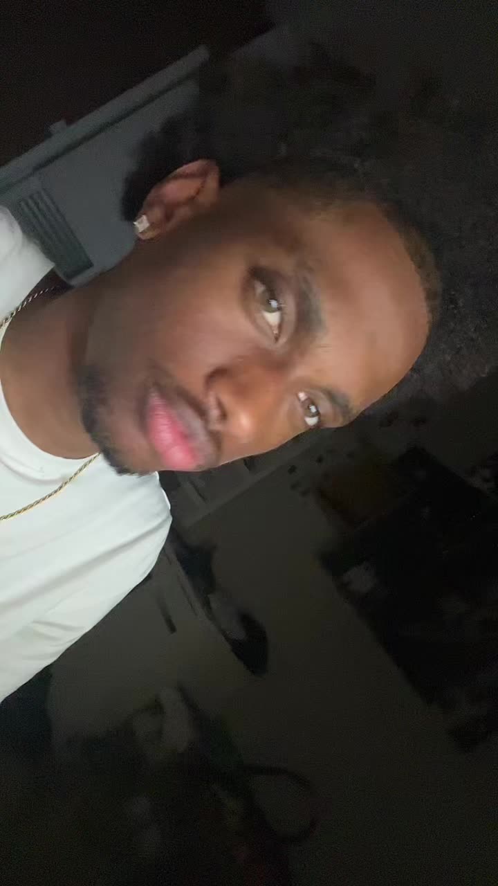 @Yoovy📀