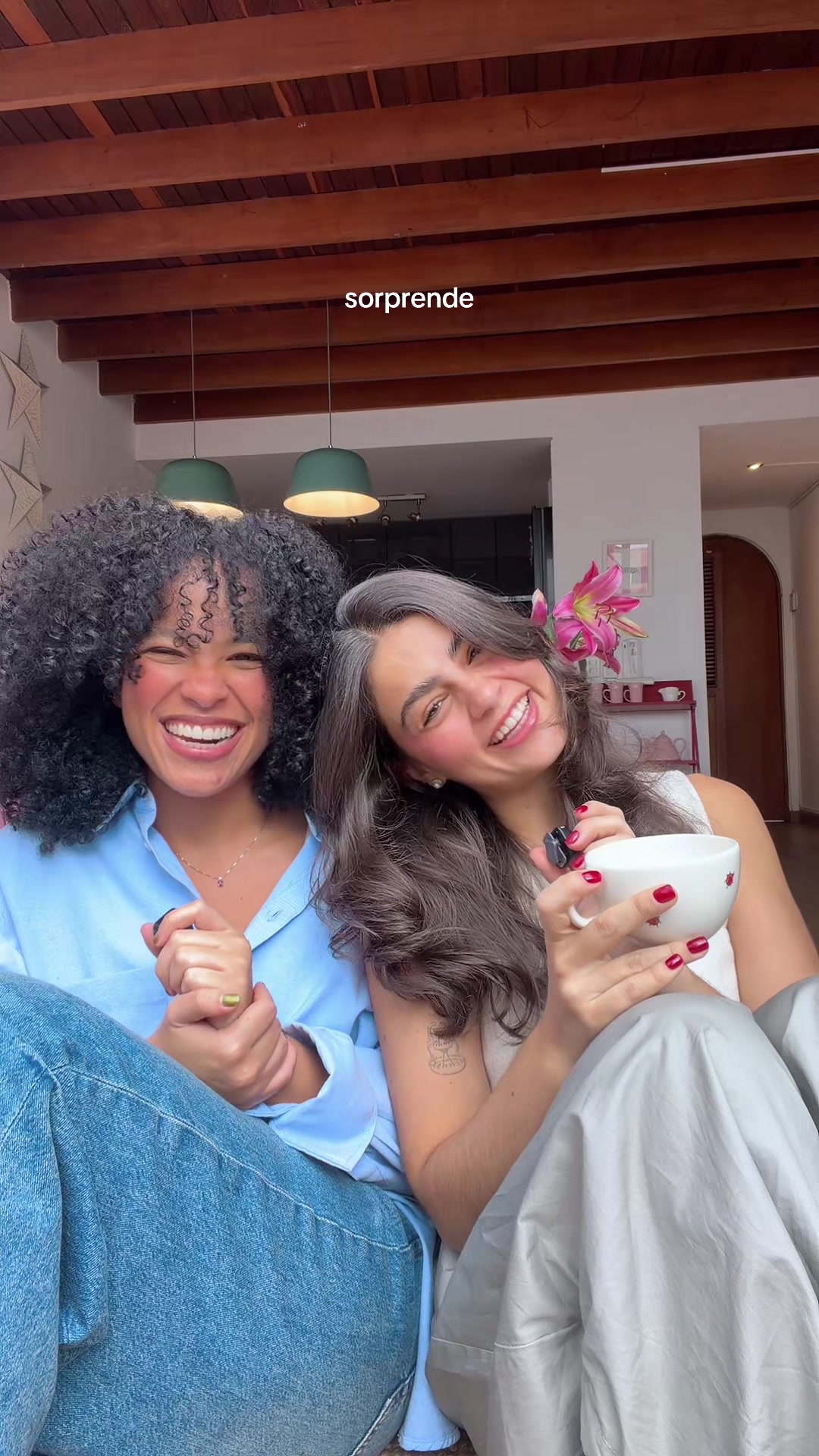@Ana 👩🏻 y Virginia 👩🏾&zwj;🦱