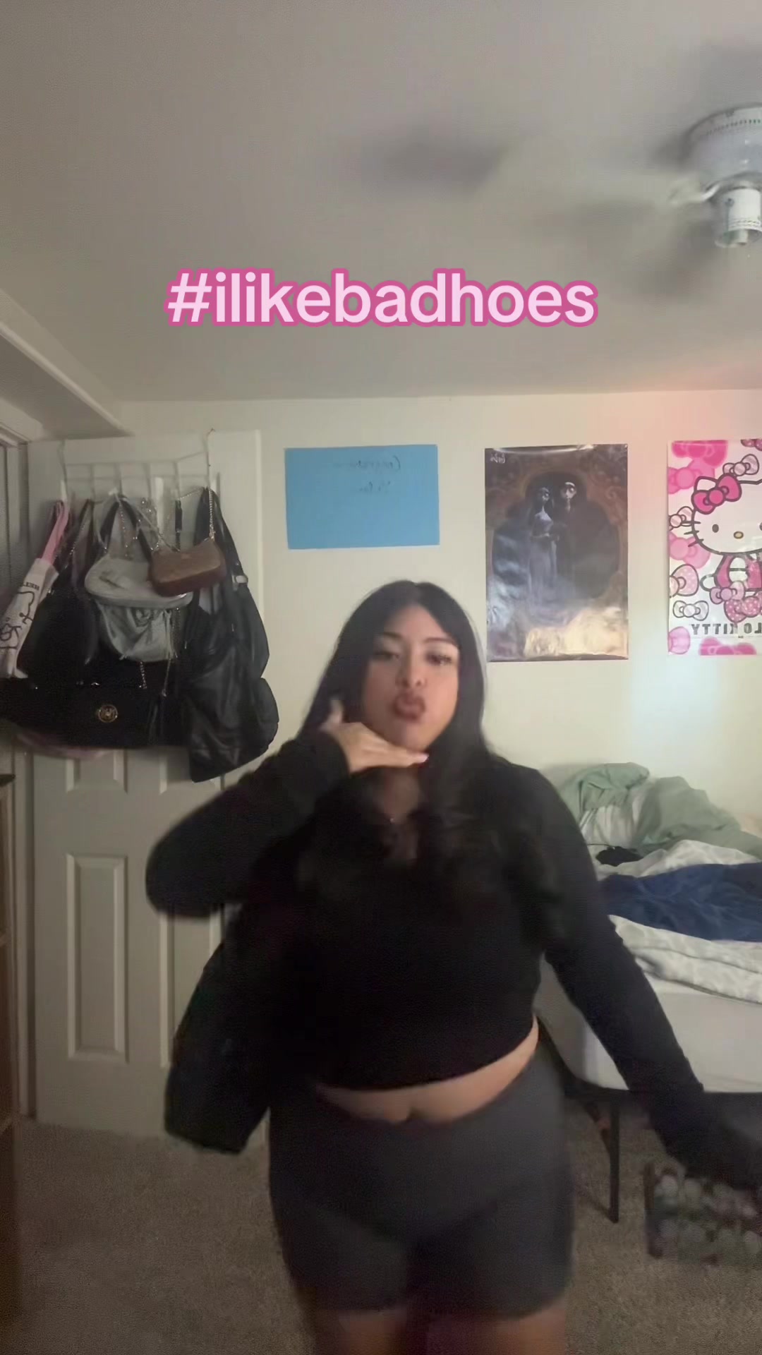 @lani________