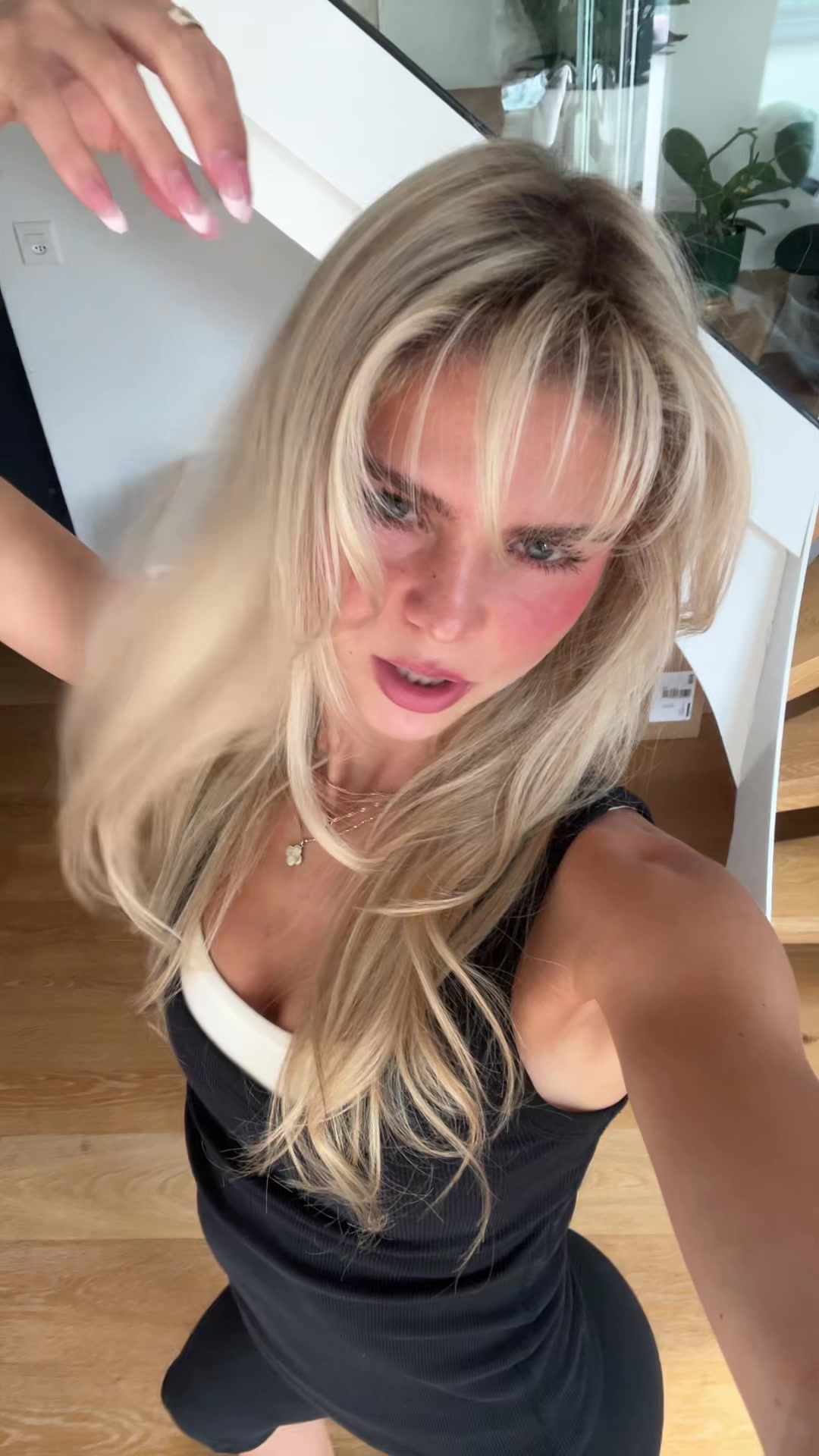 @Eleonora