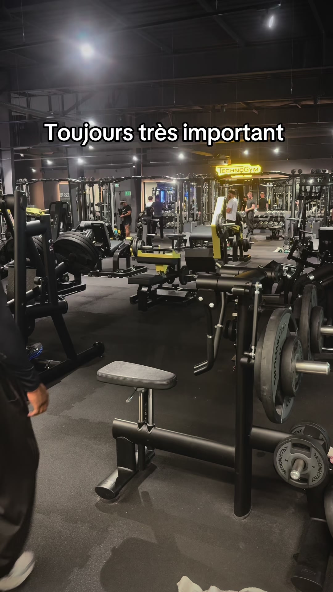 @SenkuFit