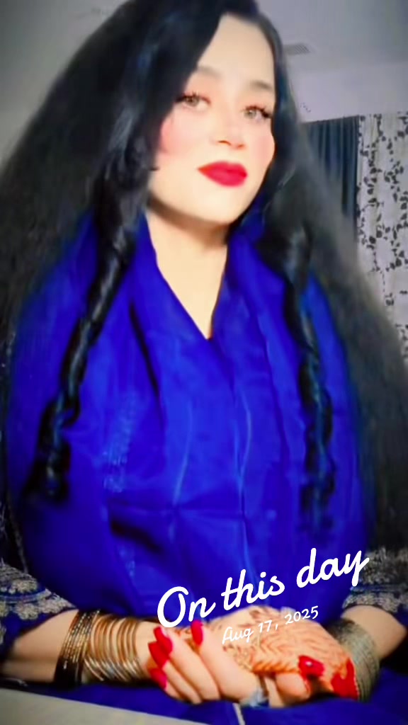 @ghazal_khan_03