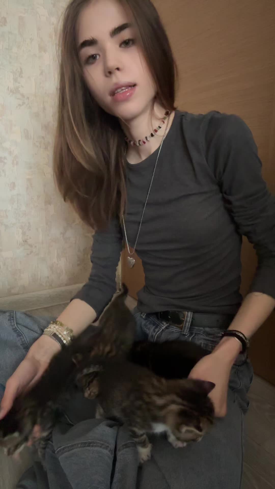 @lolа