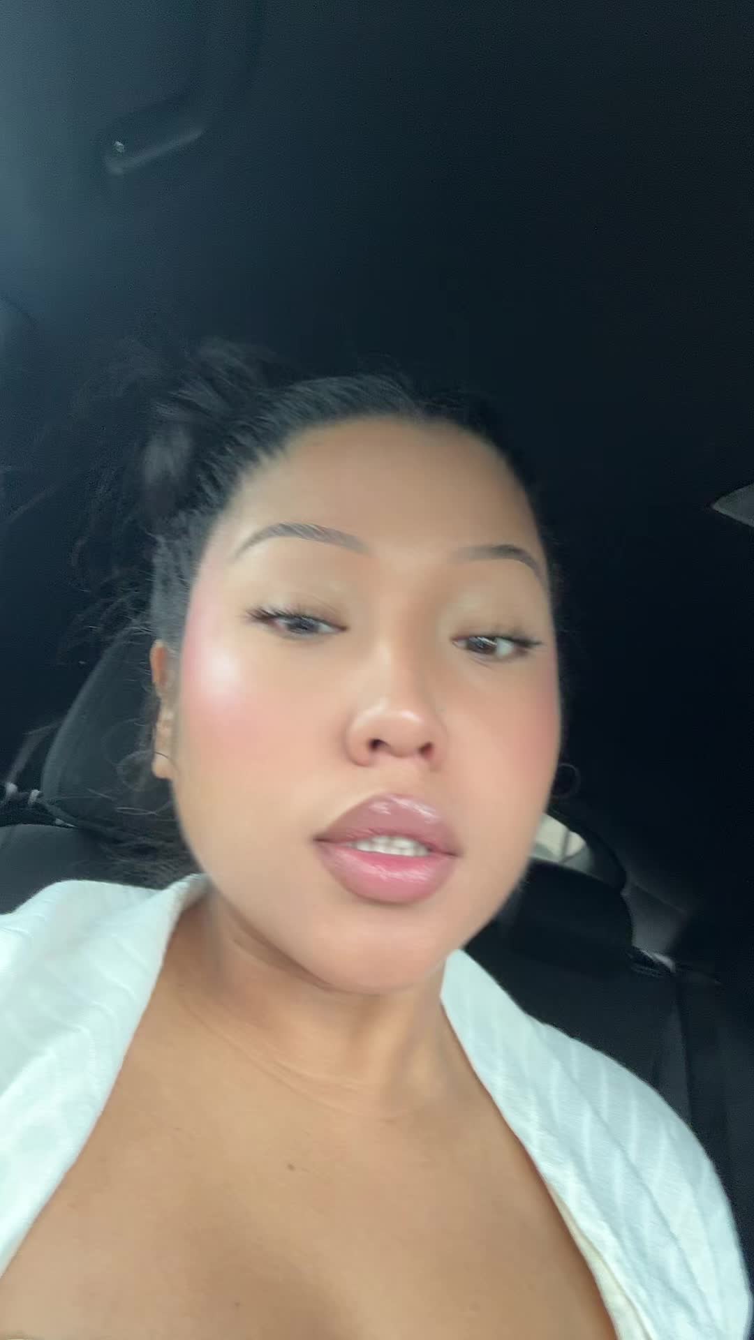 @Selda | Latina Creator