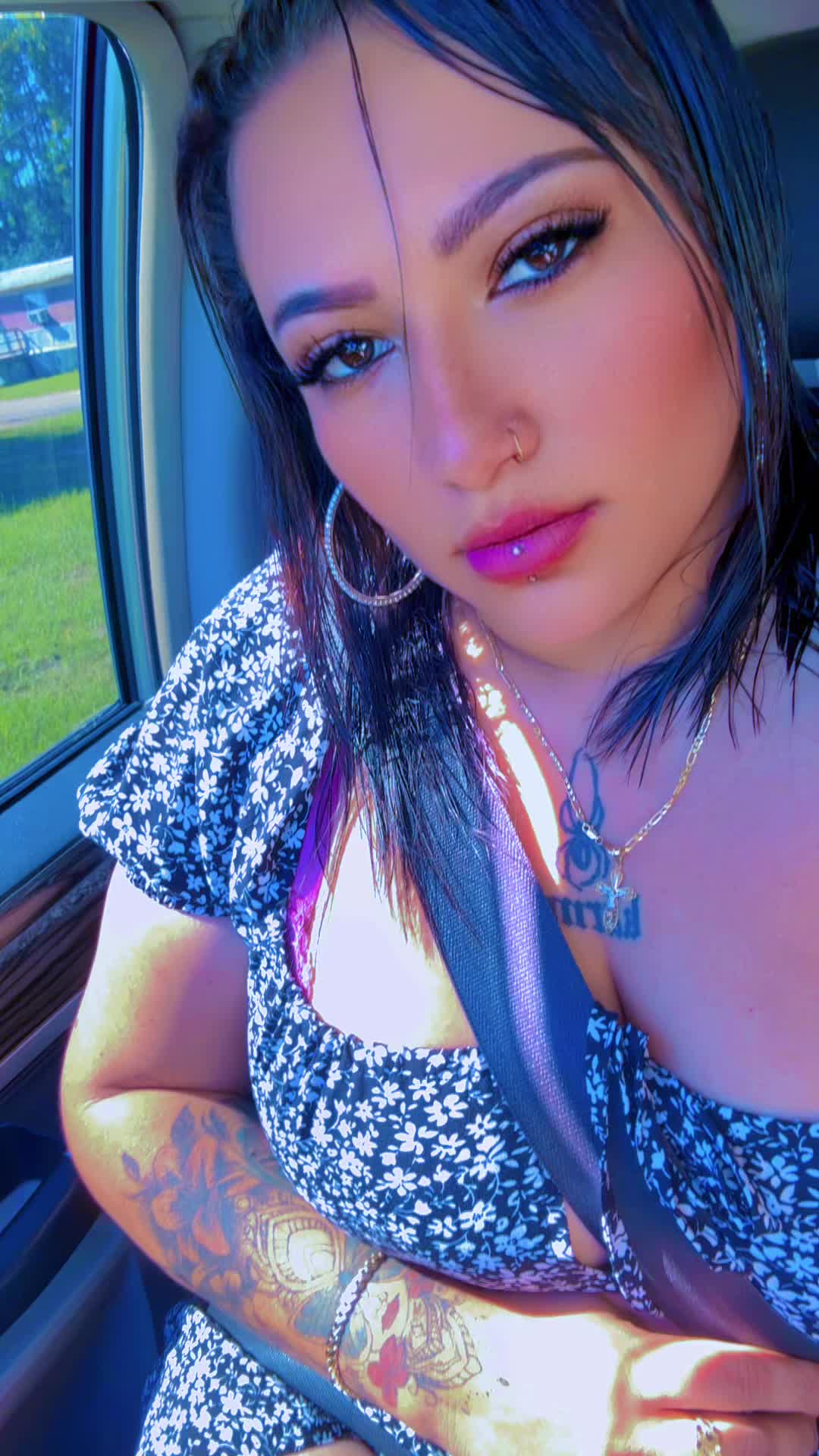 @Yoly🕷️