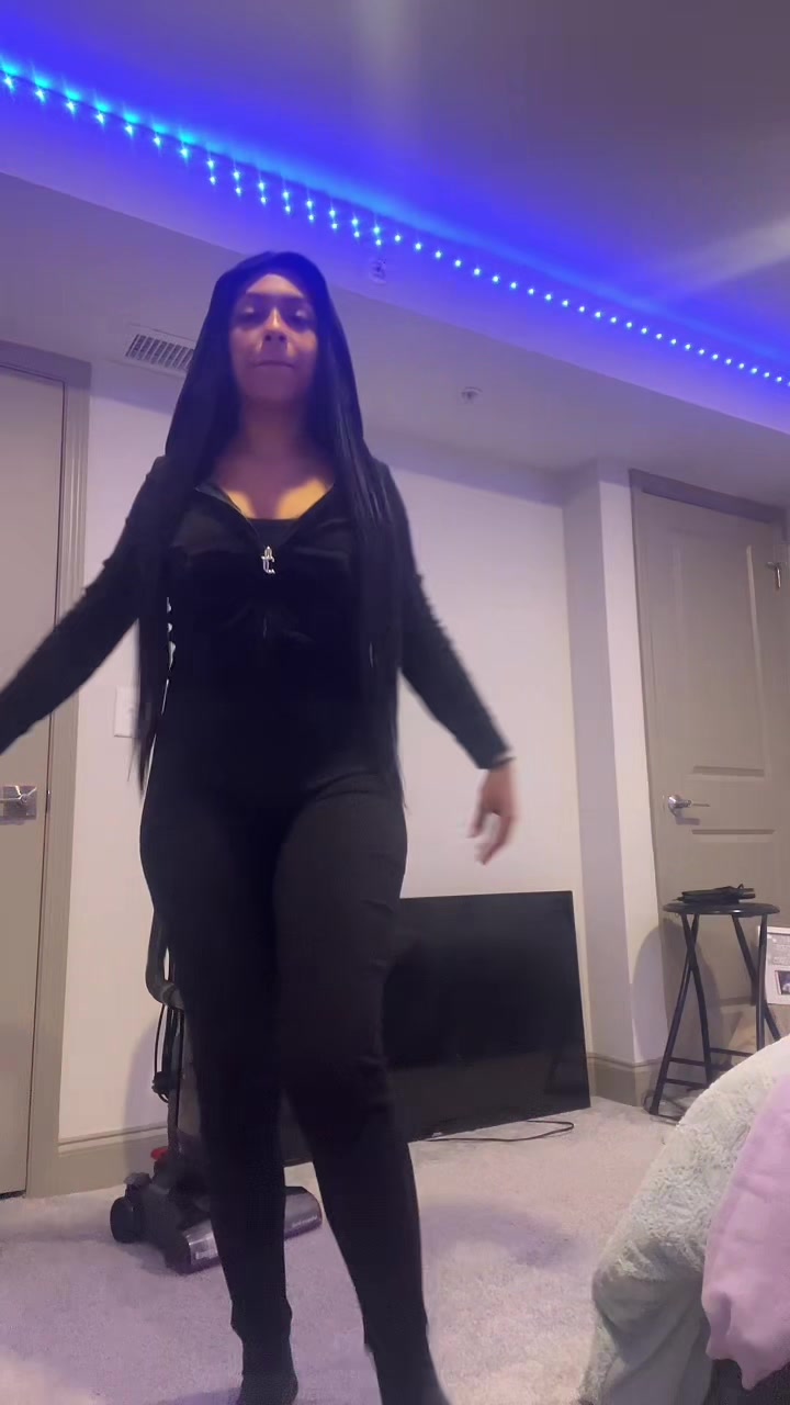 @🤭